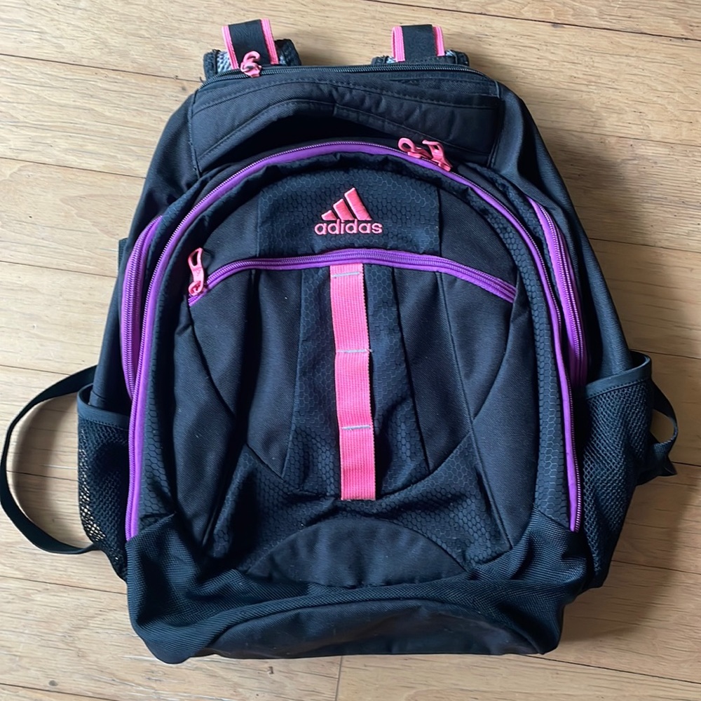 Addis back pack black/purple/pink